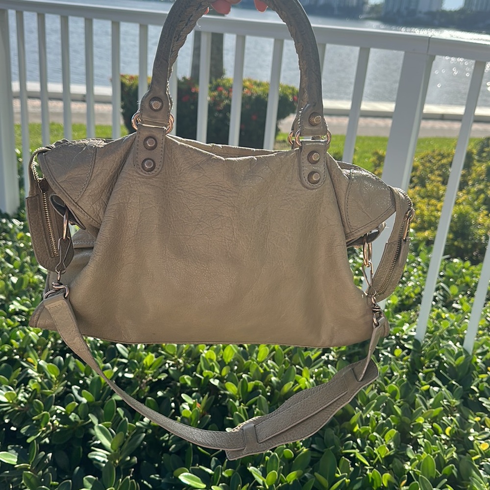 Authentic Balenciaga City Bag Beige Studded - Picture 4 of 15